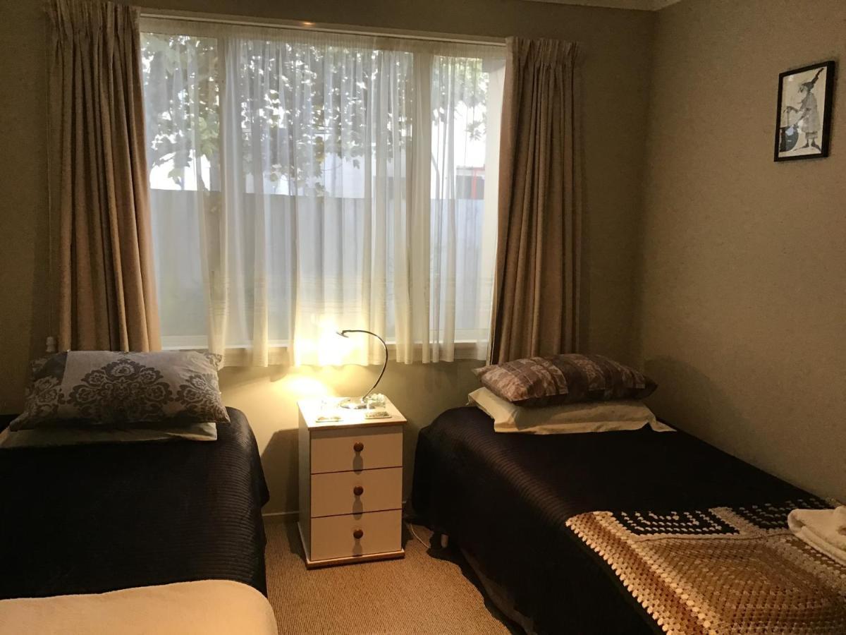 Airport Stableford B&B Κράισττσερτς Δωμάτιο φωτογραφία